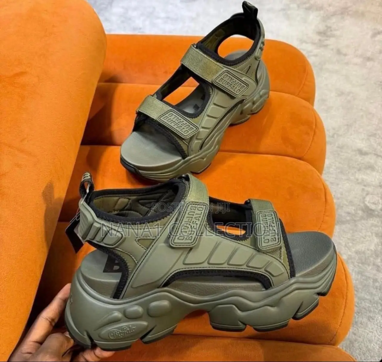 Buffalo Chucky Platform Sole Sandals