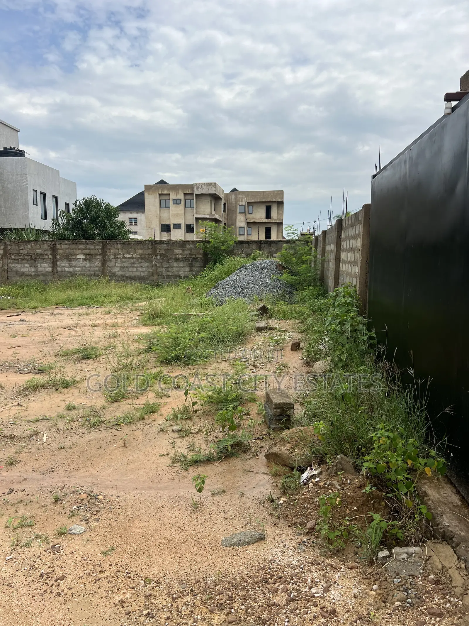 Half Plots 35 X 100ft for Sale at Spintex