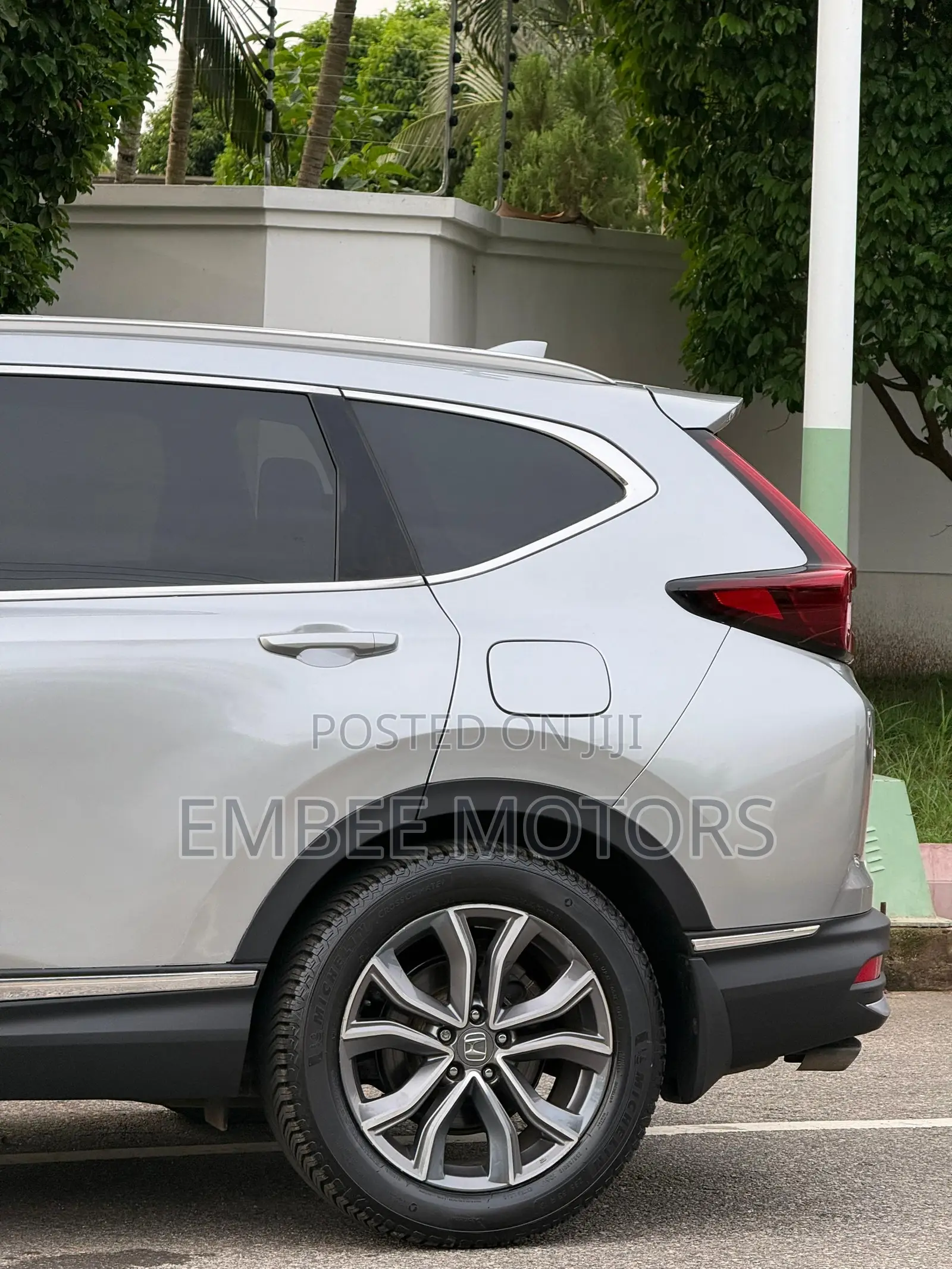 Honda CR-V Touring AWD 2020 Silver