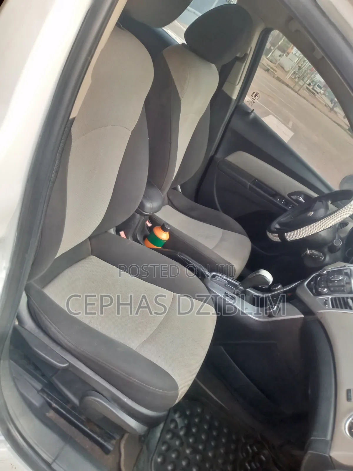 Chevrolet Cruze 1.8 Hatchback 2011 White