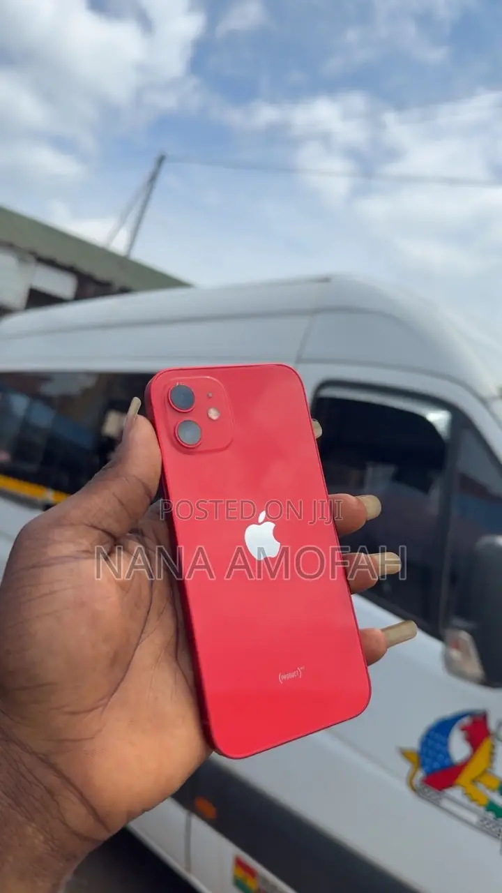 Apple iPhone 12 64 GB Red