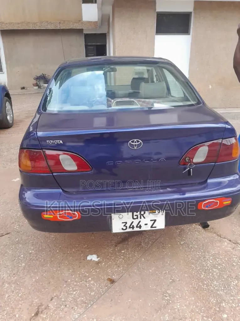 Toyota Corolla 1.9 D Sedan 2000 Blue