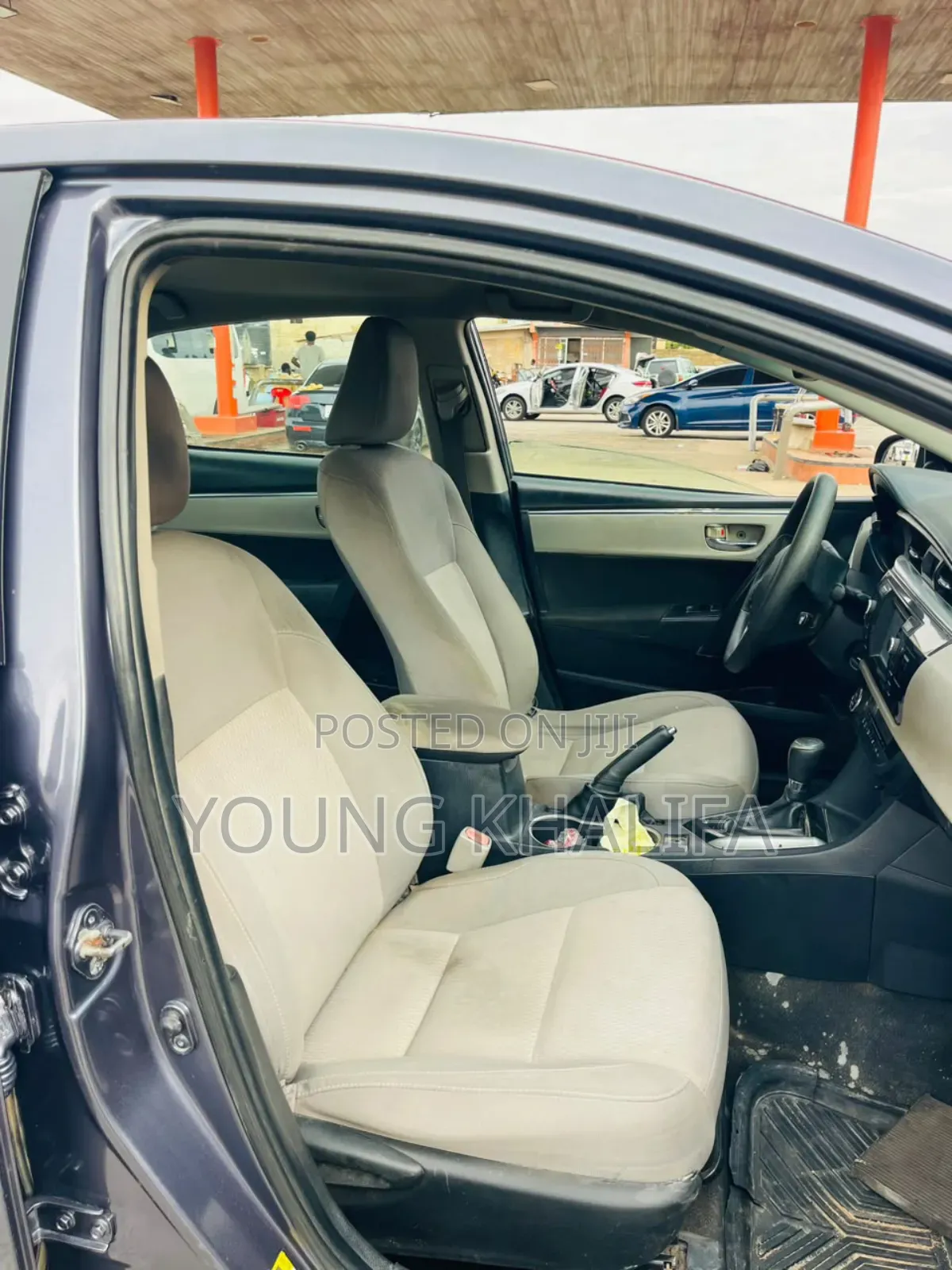 Toyota Corolla 2016 Gray