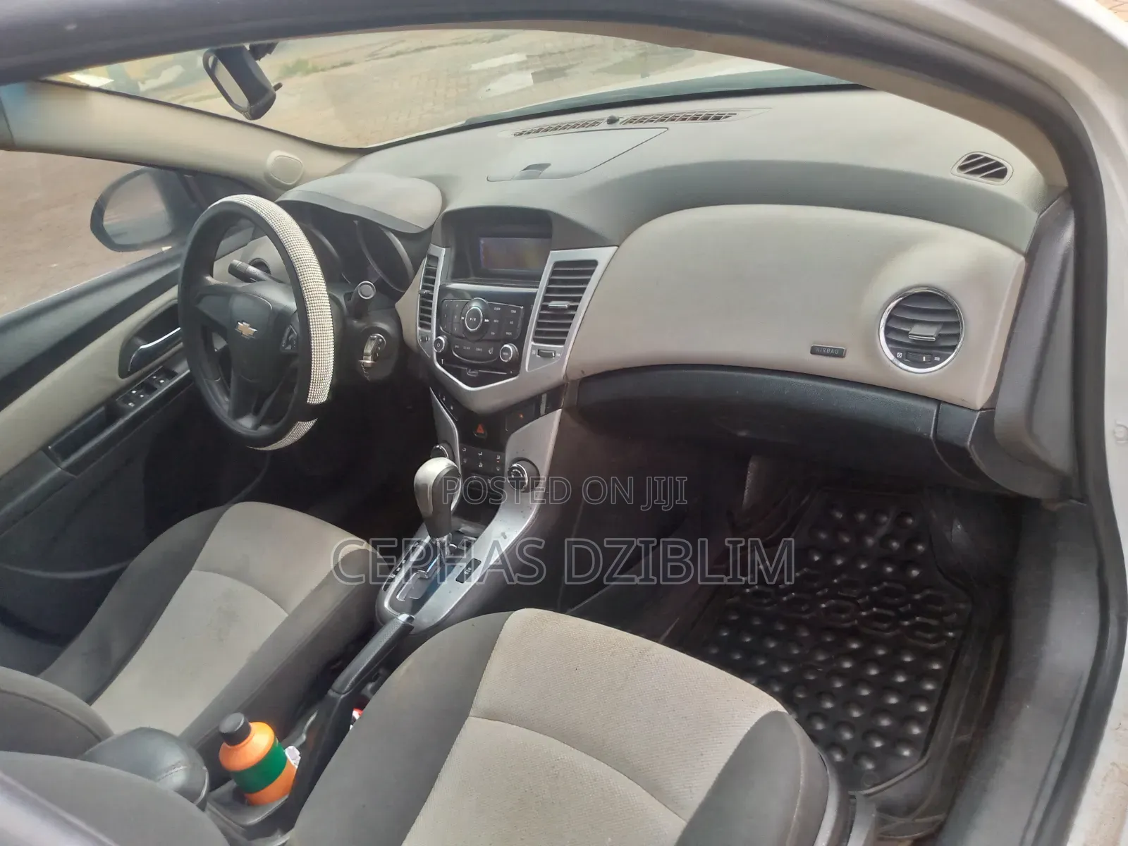 Chevrolet Cruze 1.8 Hatchback 2011 White