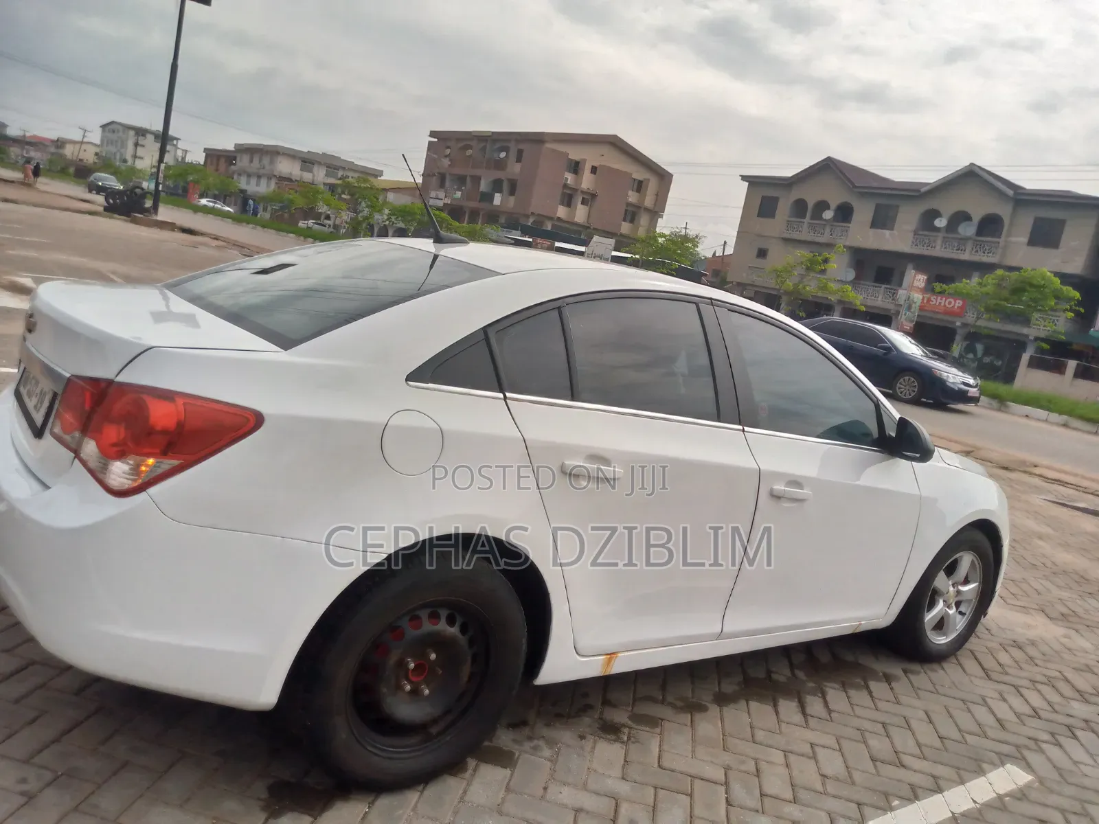 Chevrolet Cruze 1.8 Hatchback 2011 White