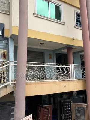 Roadside 50sqm Commercial Stores Krofrom – Prime First Floor Spa
