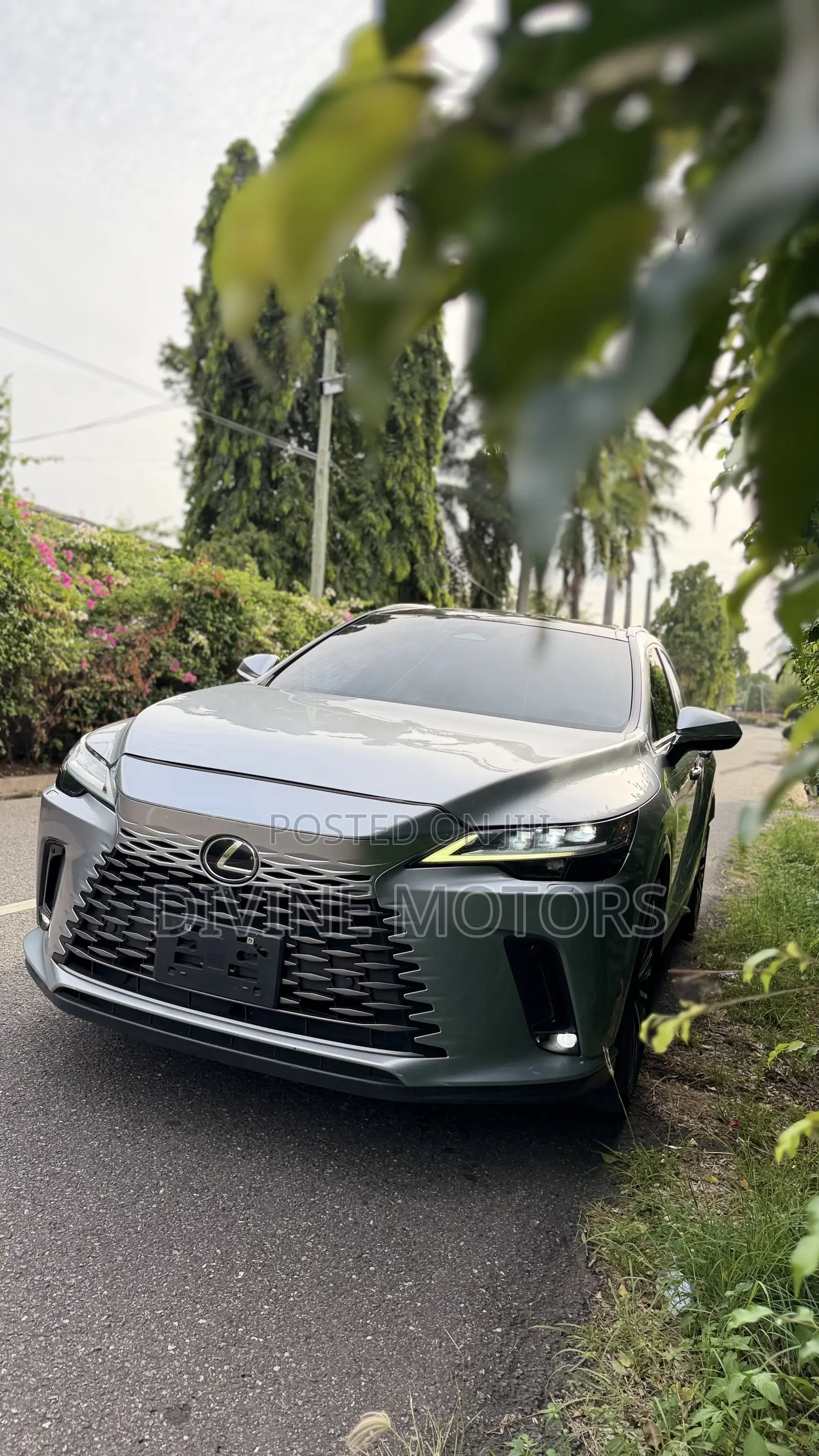 Lexus RX 350 Premium Plus AWD 2024 White