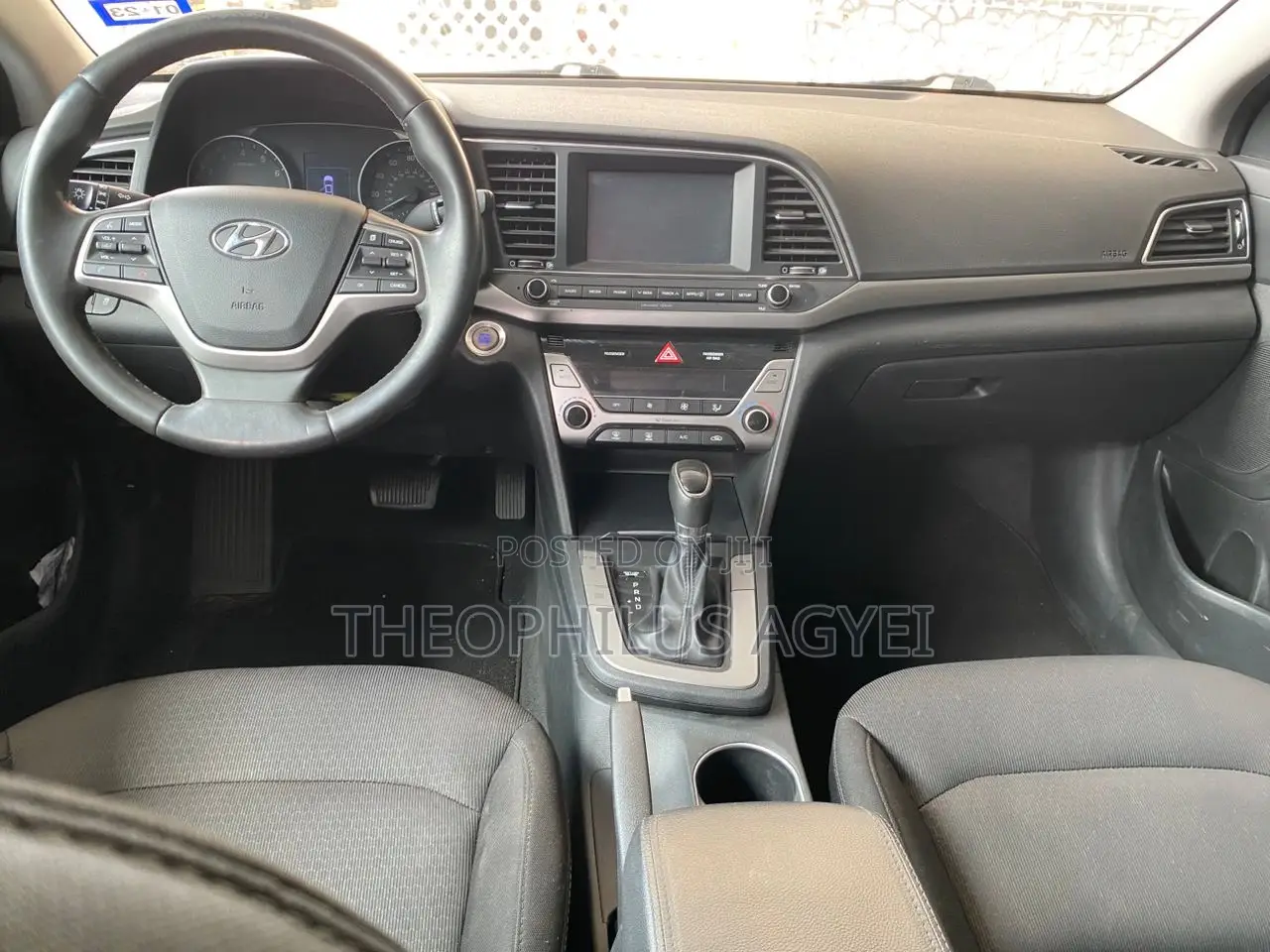 Hyundai Elantra SEL 2018 White