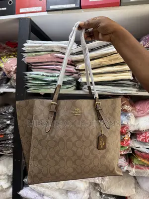 Quality Ladies Coach Tote Bag With 2 Compartment
