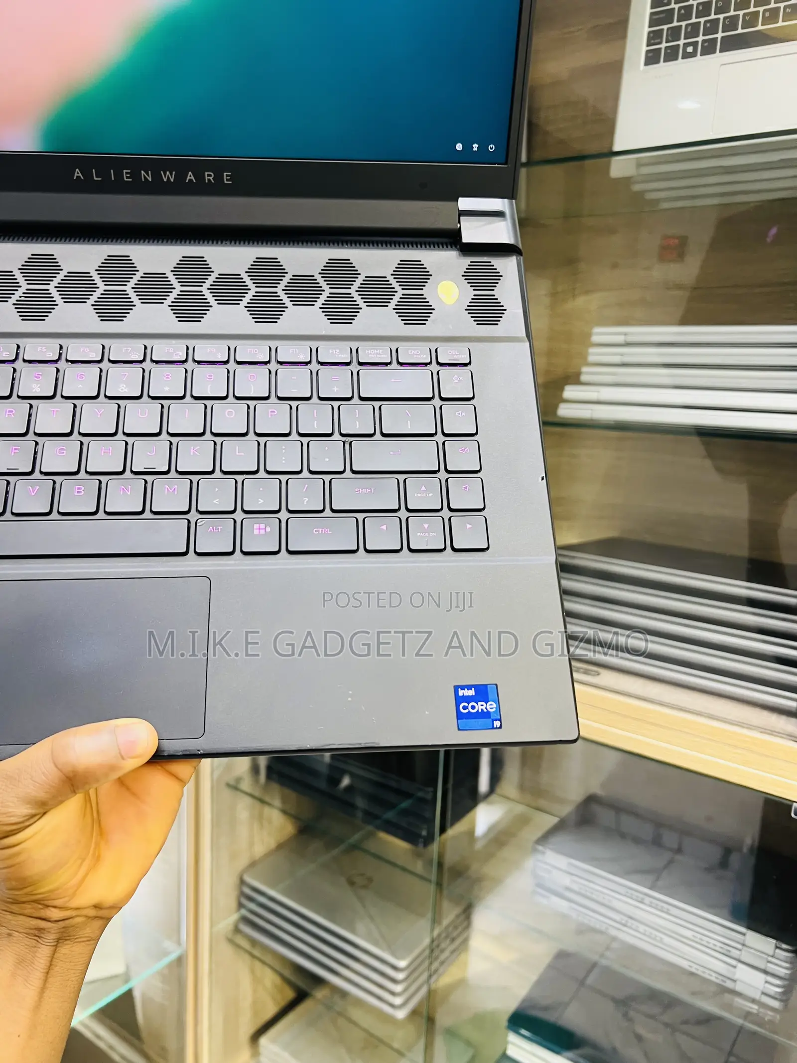 Laptop Dell Allienware M18 R1 16GB Intel Core i9 SSD 1T