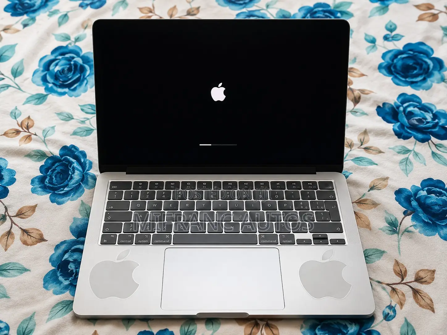 Laptop Apple MacBook Air 16GB Apple M2 SSD 256GB