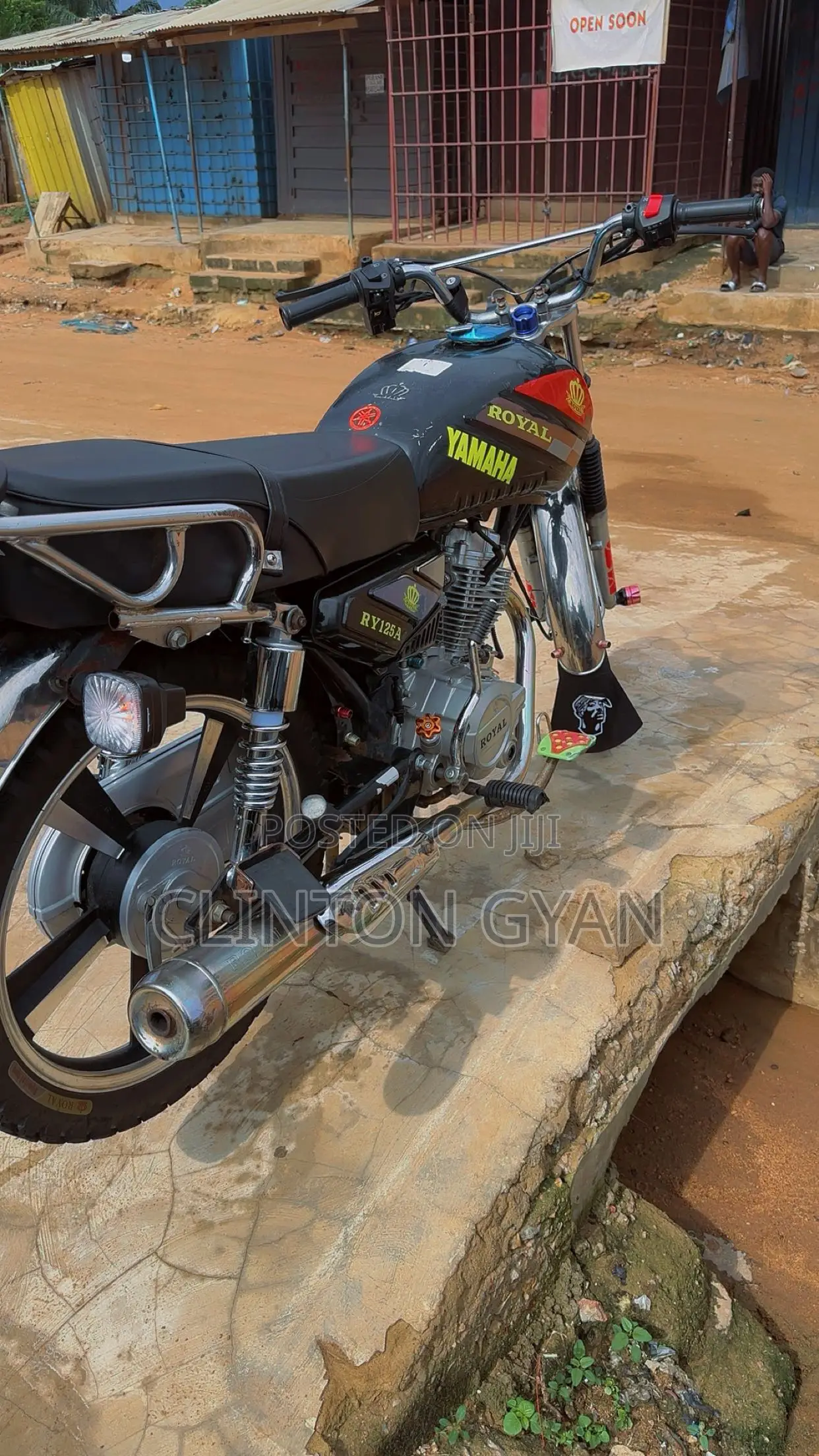 New Royal RY125 2023 Black