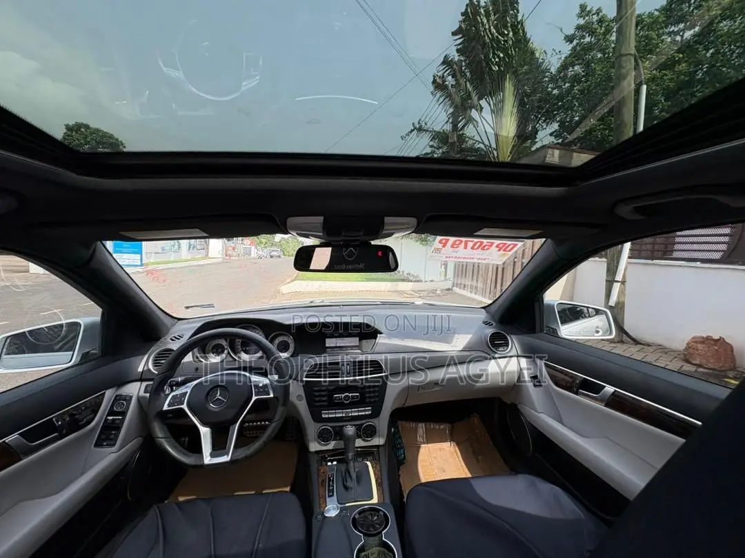 Mercedes-Benz C250 2014 Silver
