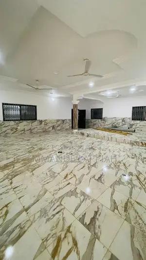 4bdrm House in Ablekuma Odumase for sale