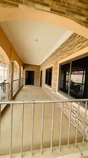 4bdrm House in Ablekuma Odumase for sale