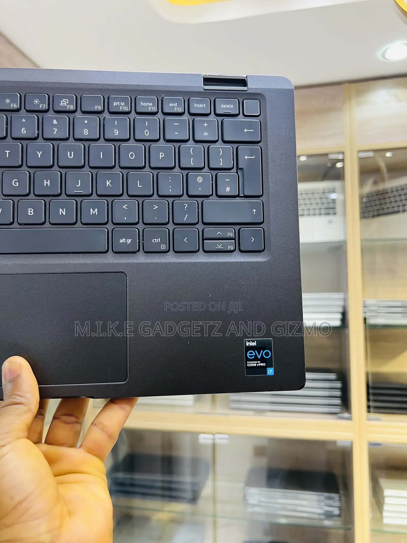 Laptop Dell Latitude 7420 32GB Intel Core i7 SSD 512GB