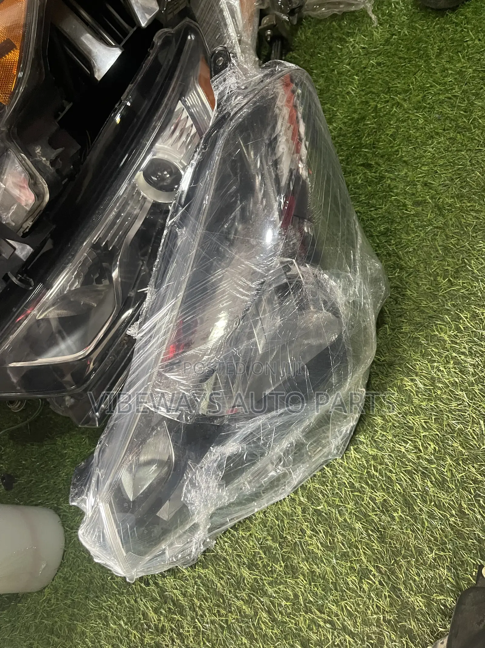 Toyota Vitz 2014-2017 Headlights Original Left Used