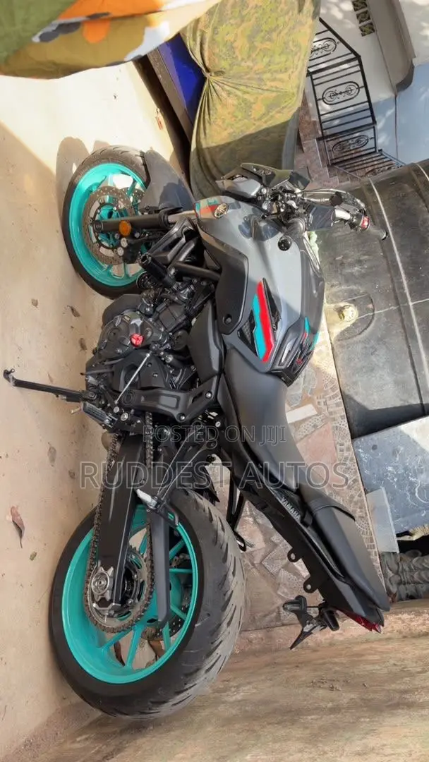Yamaha FZ 2022 Gray
