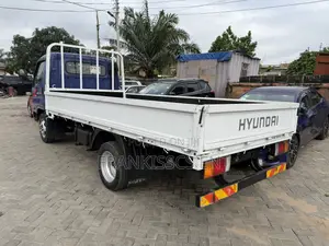 Hyundai Mighty 2 Intercooler