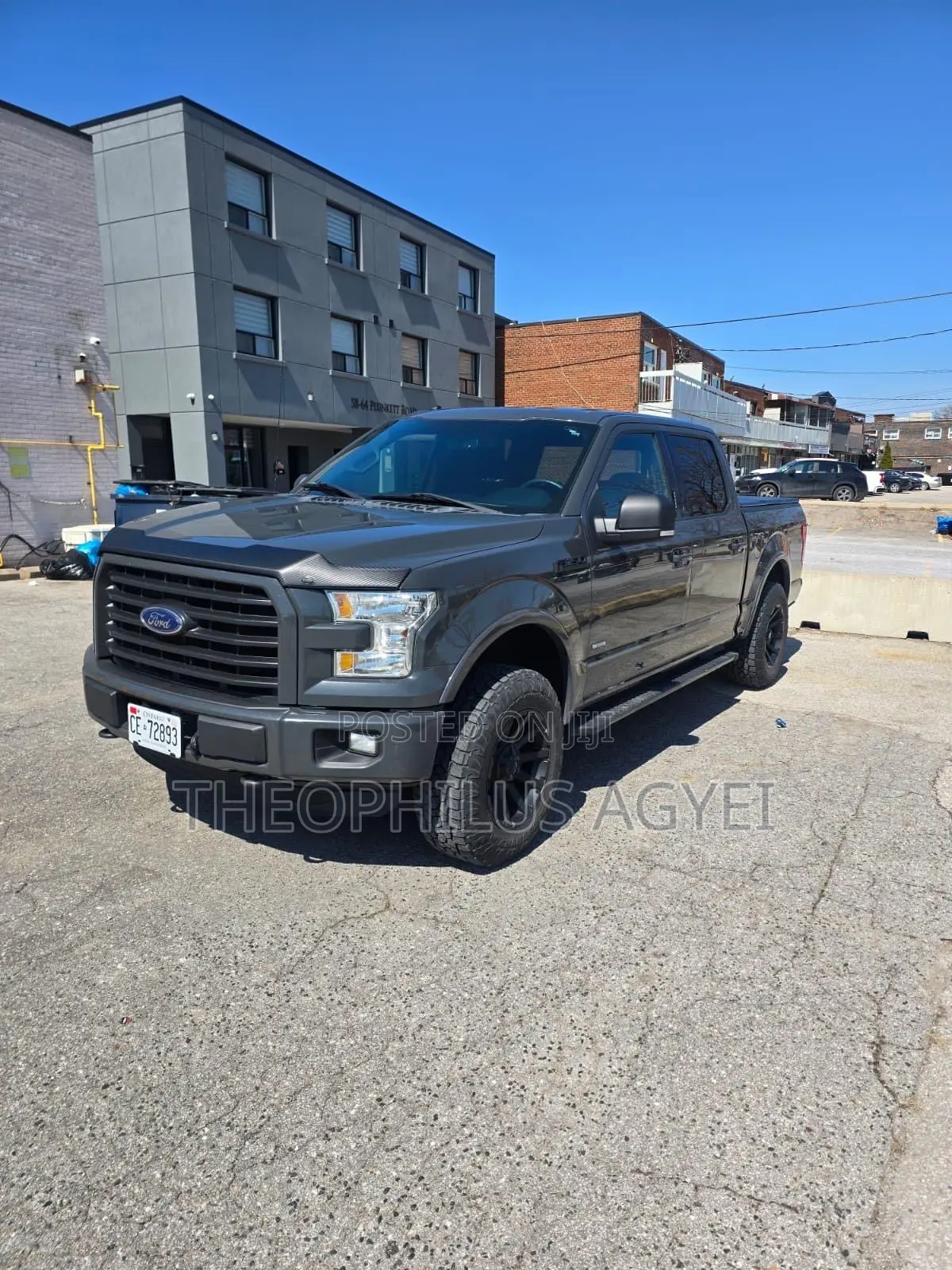 Ford F-150 XL 4x2 SuperCab Styleside 6.5 ft. box 145 in. WB 2016 Gray