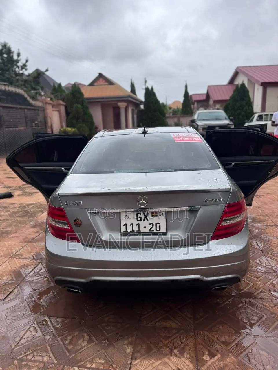 Mercedes-Benz C300 2014 Silver
