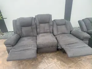 Recliner Sofa for Sale 20,000 Cedis. Negotiable