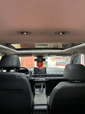 Honda CR-V 2023 Gold