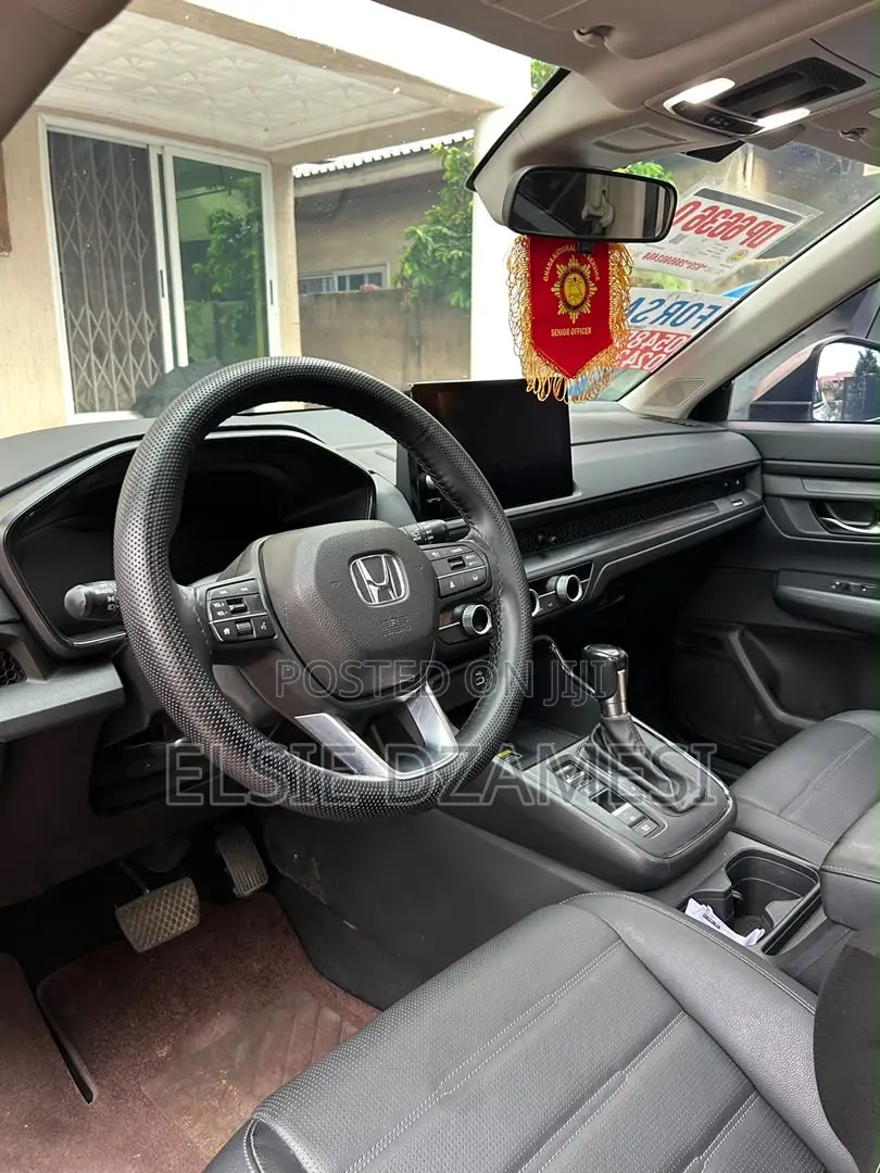 Honda CR-V 2023 Gold