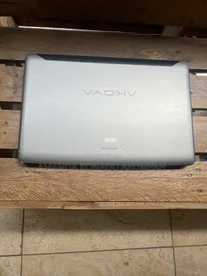 Laptop Medion 4GB Intel Pentium HDD 250GB