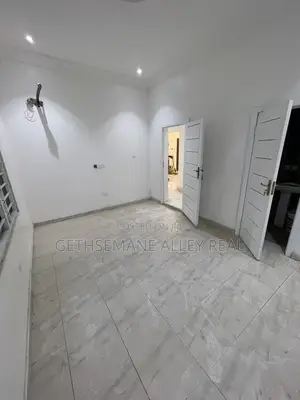 2bdrm Apartment in West Hills Area for rent
