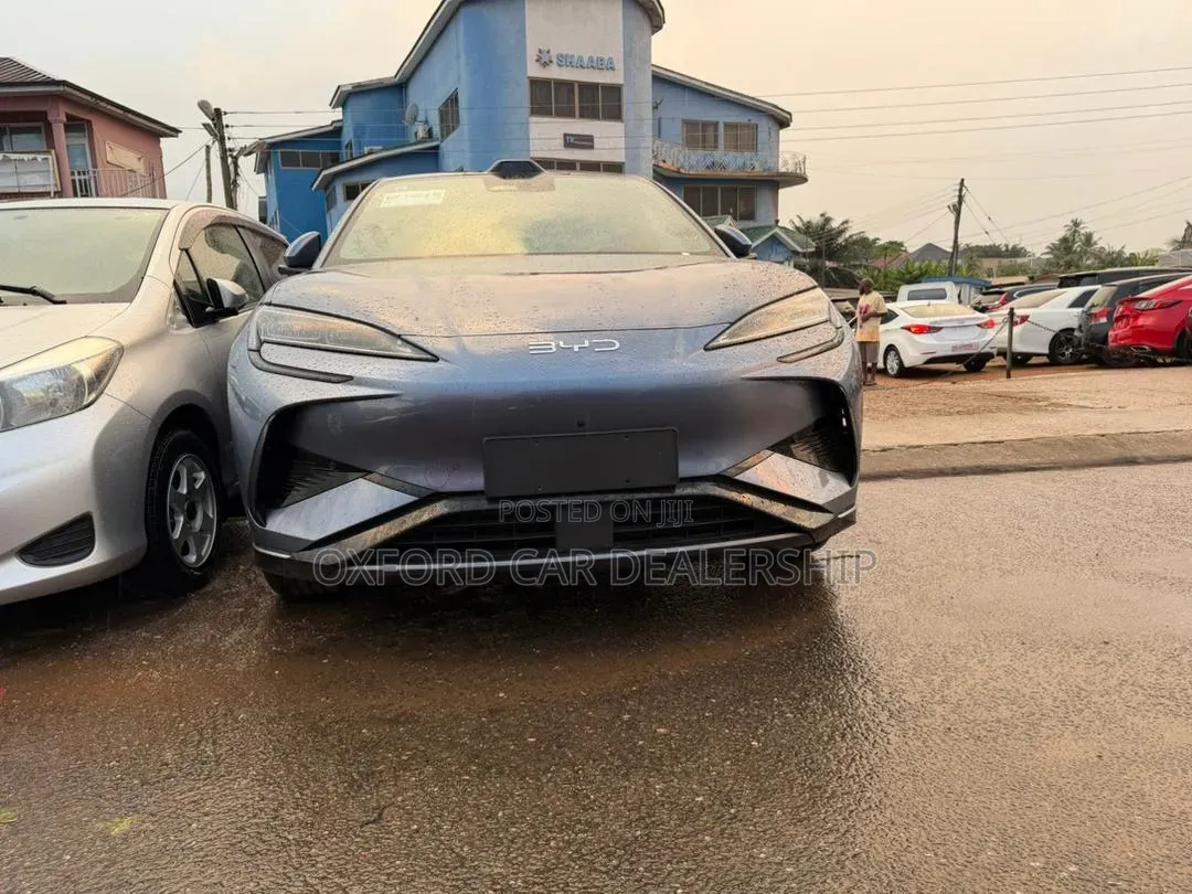 New BYD Sealion 7 EV 2025 Gray
