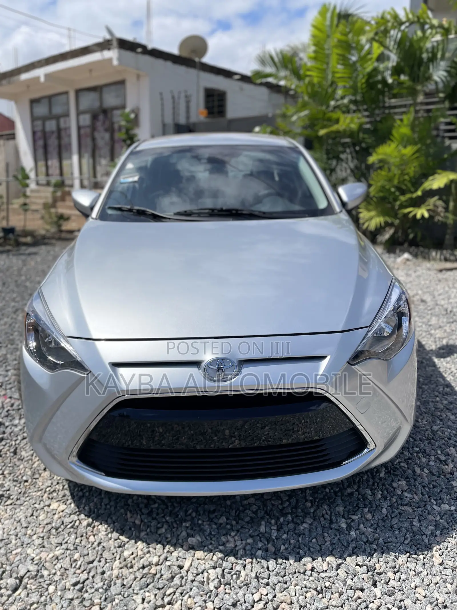 Toyota Yaris iA 1.5 FWD 2017 Silver