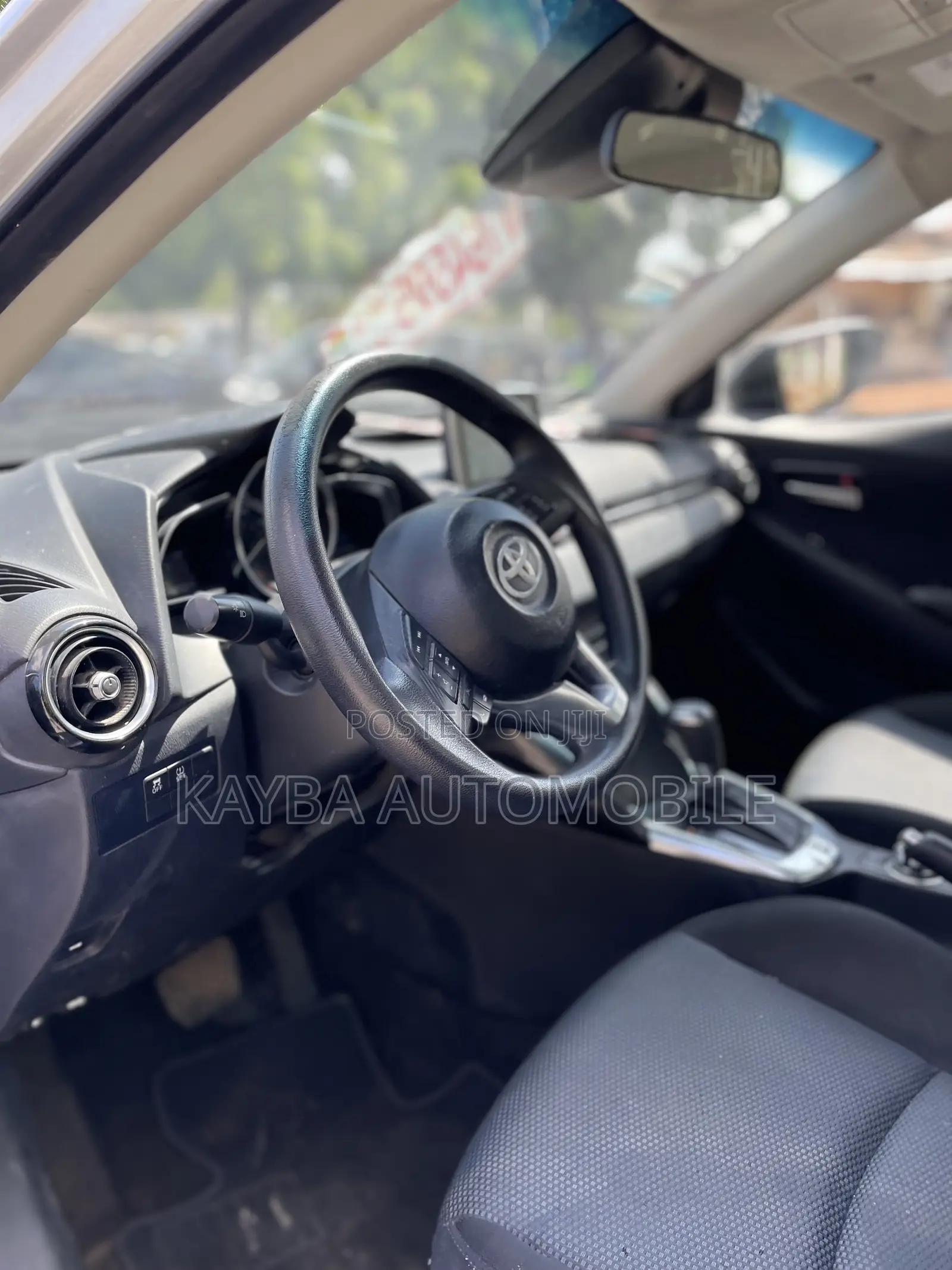 Toyota Yaris iA 1.5 FWD 2017 Silver