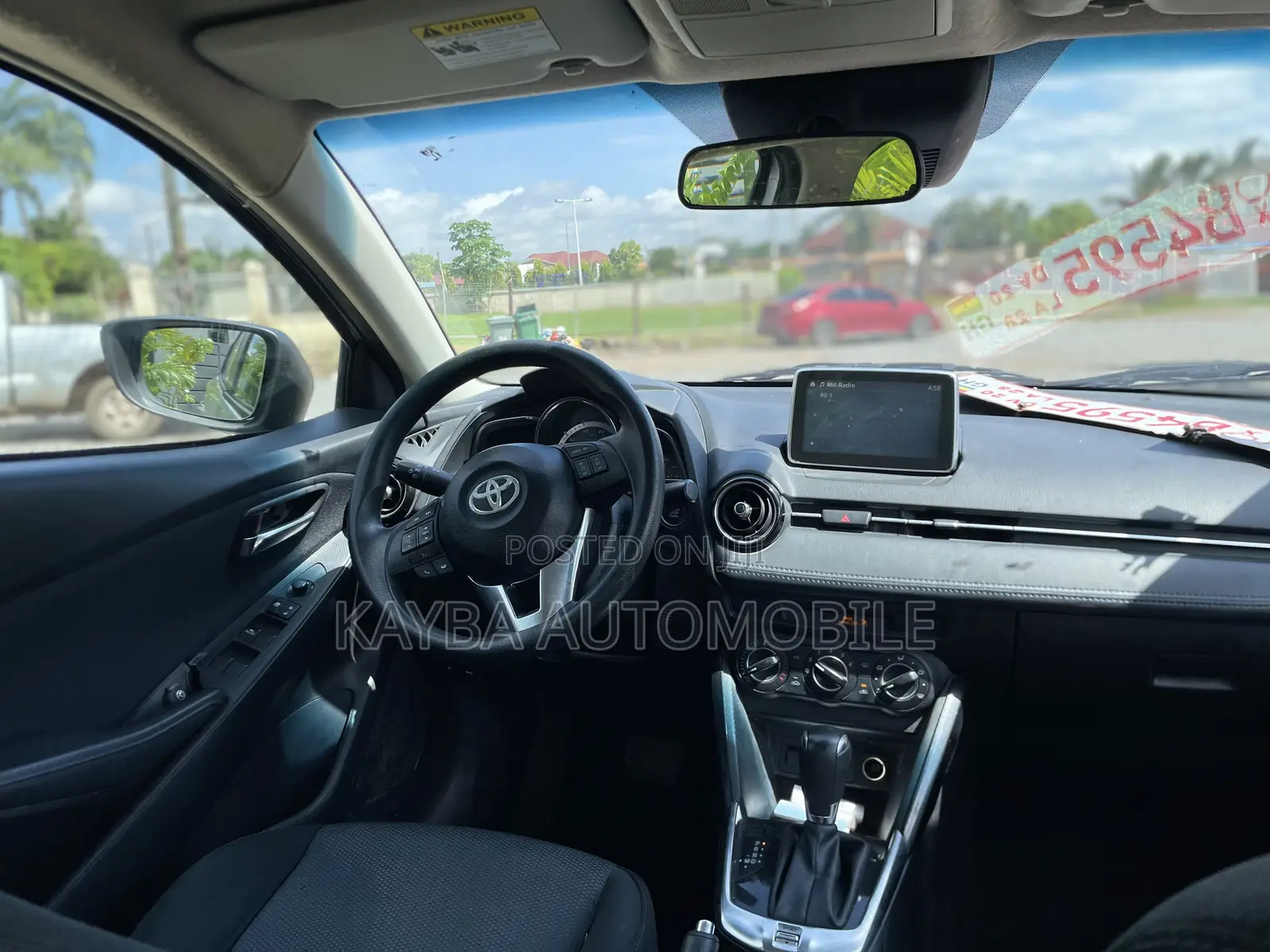 Toyota Yaris iA 1.5 FWD 2017 Silver