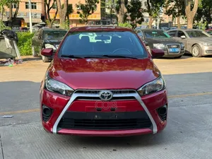 Toyota Yaris 2016 Red