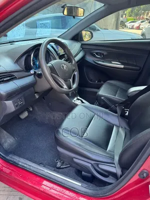 Toyota Yaris 2016 Red
