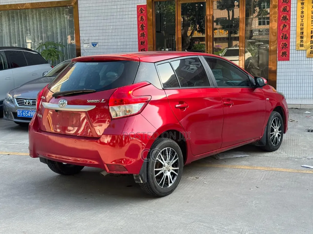 Toyota Yaris 2016 Red