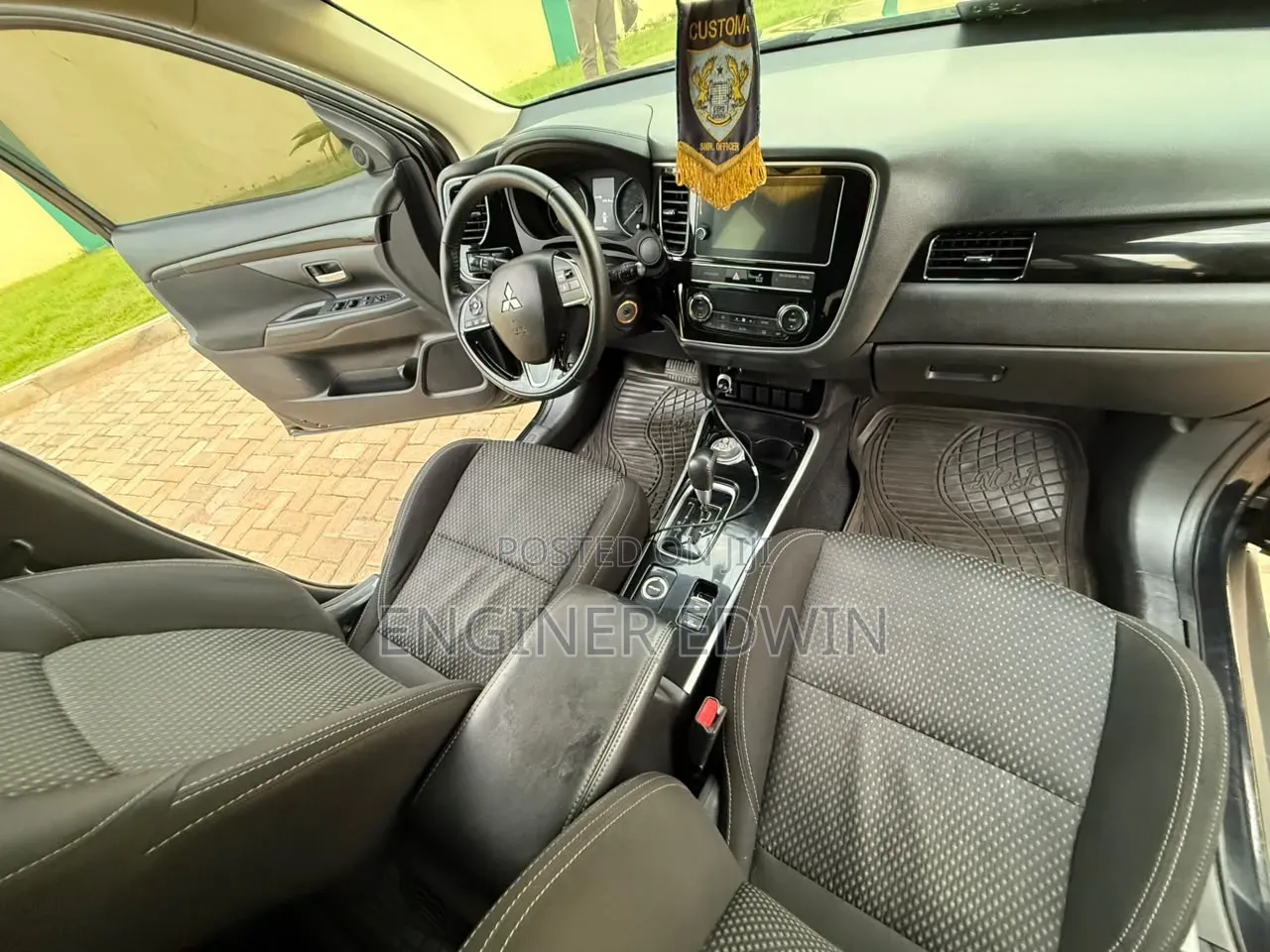 Mitsubishi Outlander 2019 Black