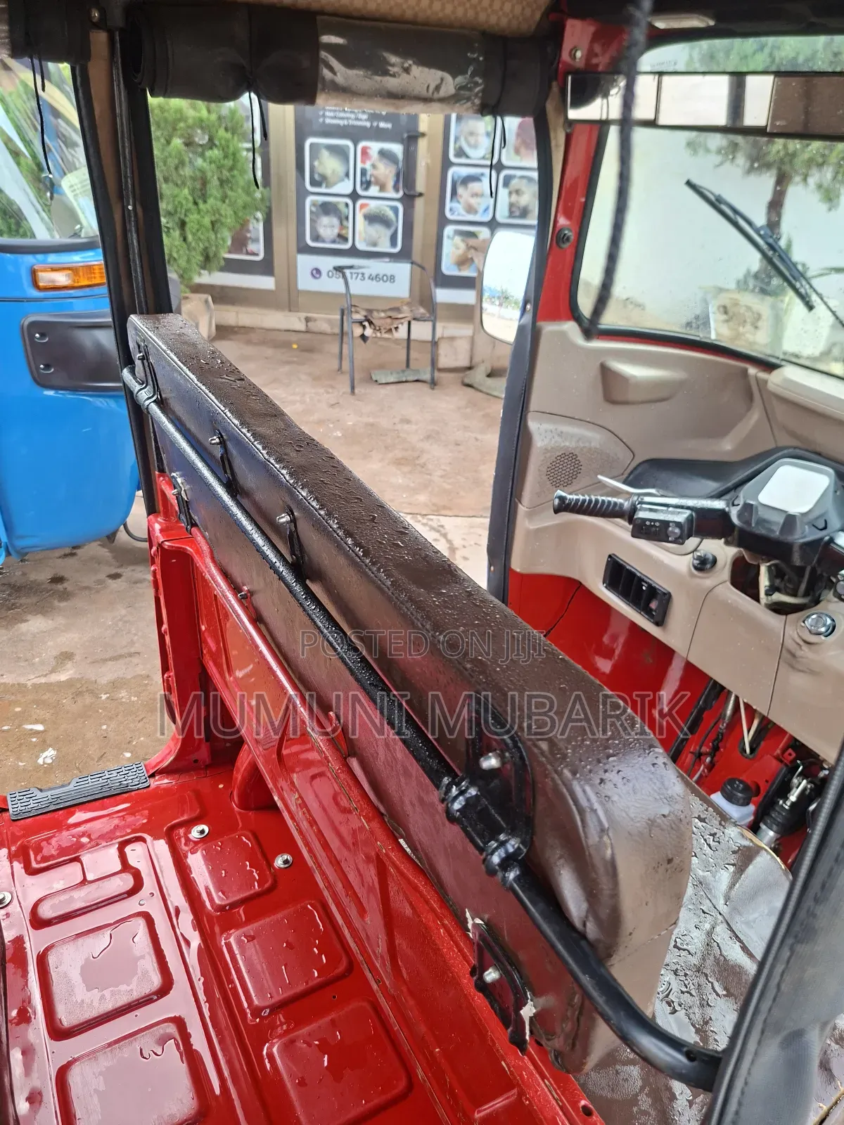 Bajaj RE 2025 Red