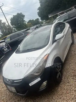 Hyundai Elantra GLS Sedan FWD (1.8L 4cyl 6M) 2013 White