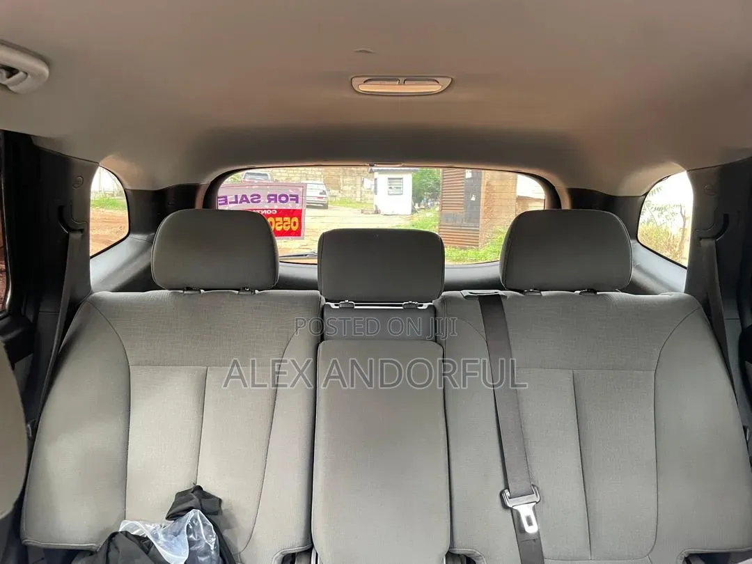 Hyundai Santa Fe 2010 Silver