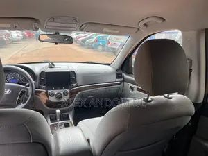 Hyundai Santa Fe 2010 Silver