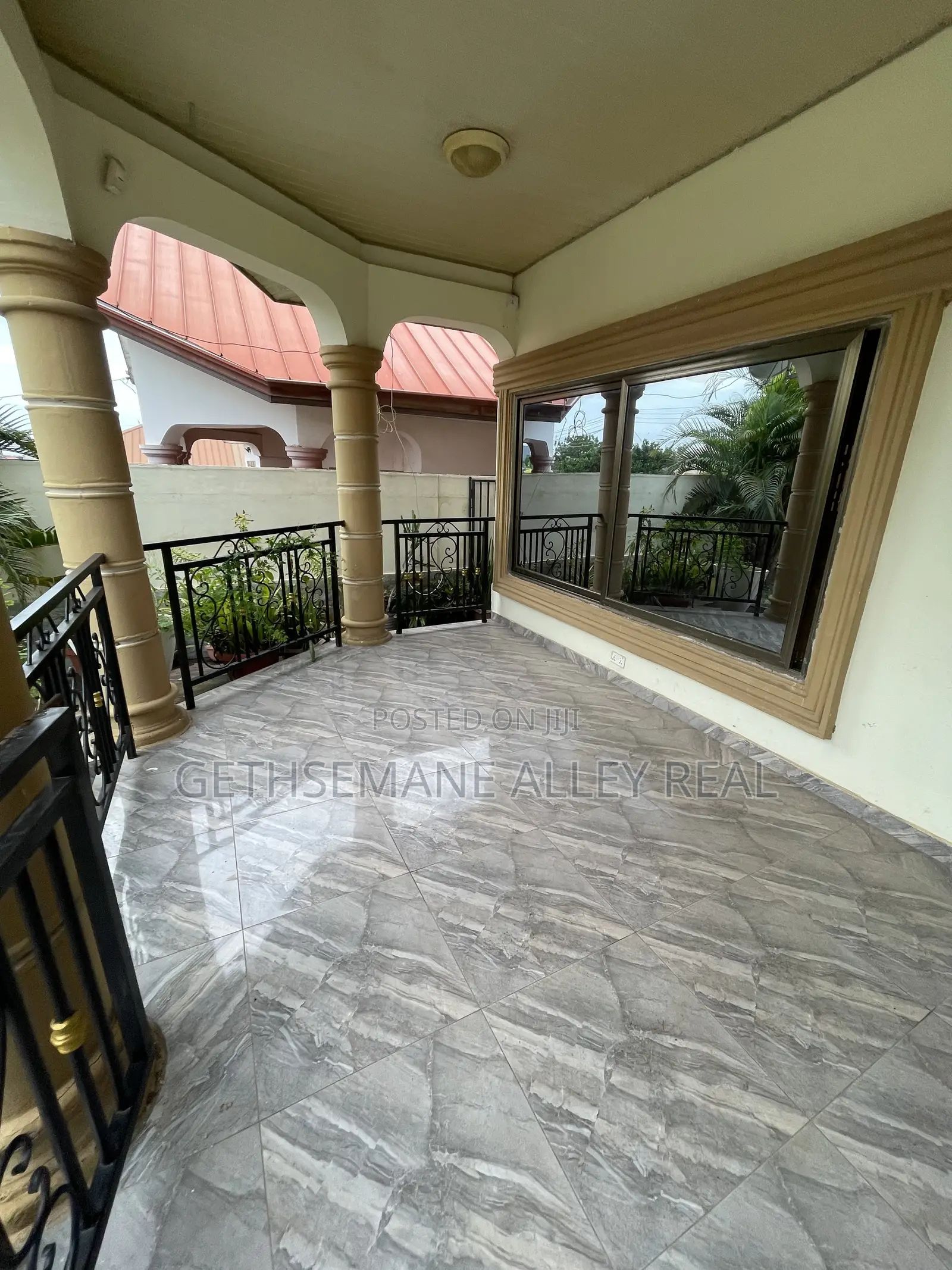 2bdrm House in Ayigbe Town, West for rent
