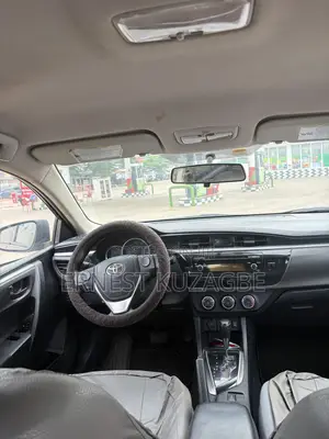 Toyota Corolla 2015 Black