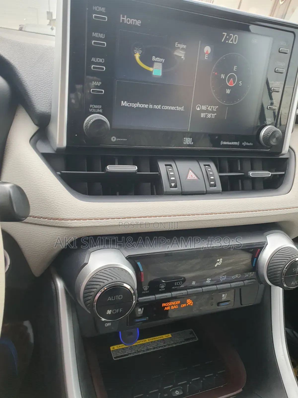 Toyota RAV4 Limited 2022 White