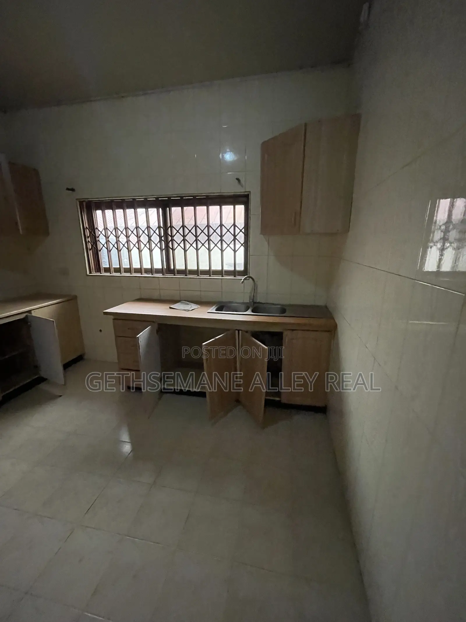 2bdrm House in Ayigbe Town, West for rent