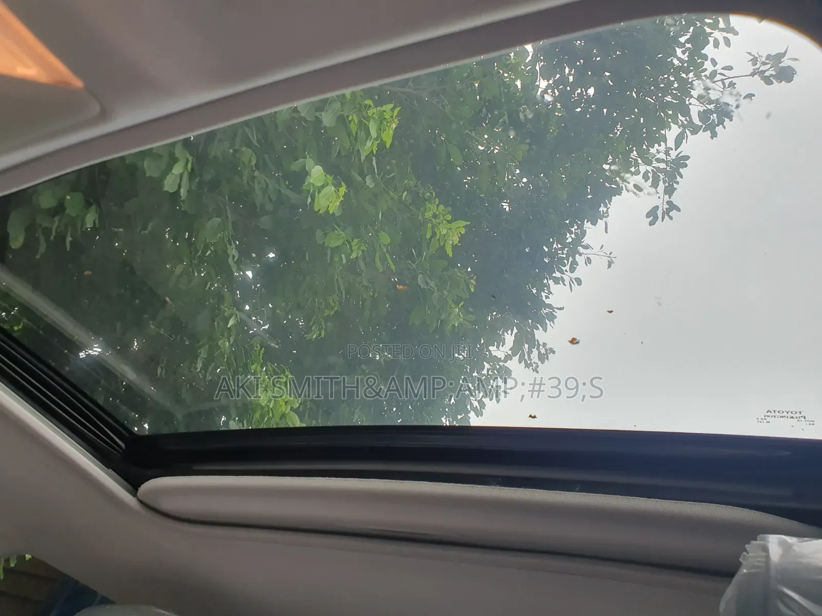 Toyota RAV4 Limited 2022 White