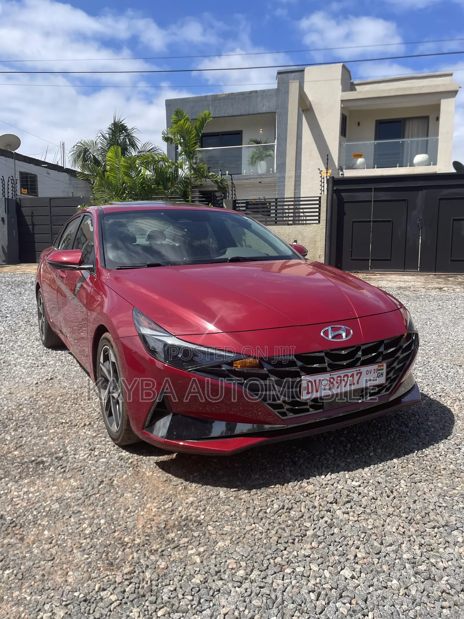 Hyundai Elantra 2022 Red