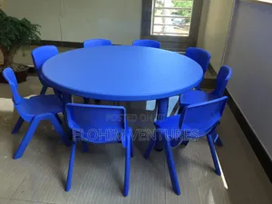 Creche Round Table