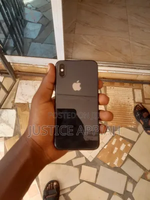 Apple iPhone X 64 GB Black